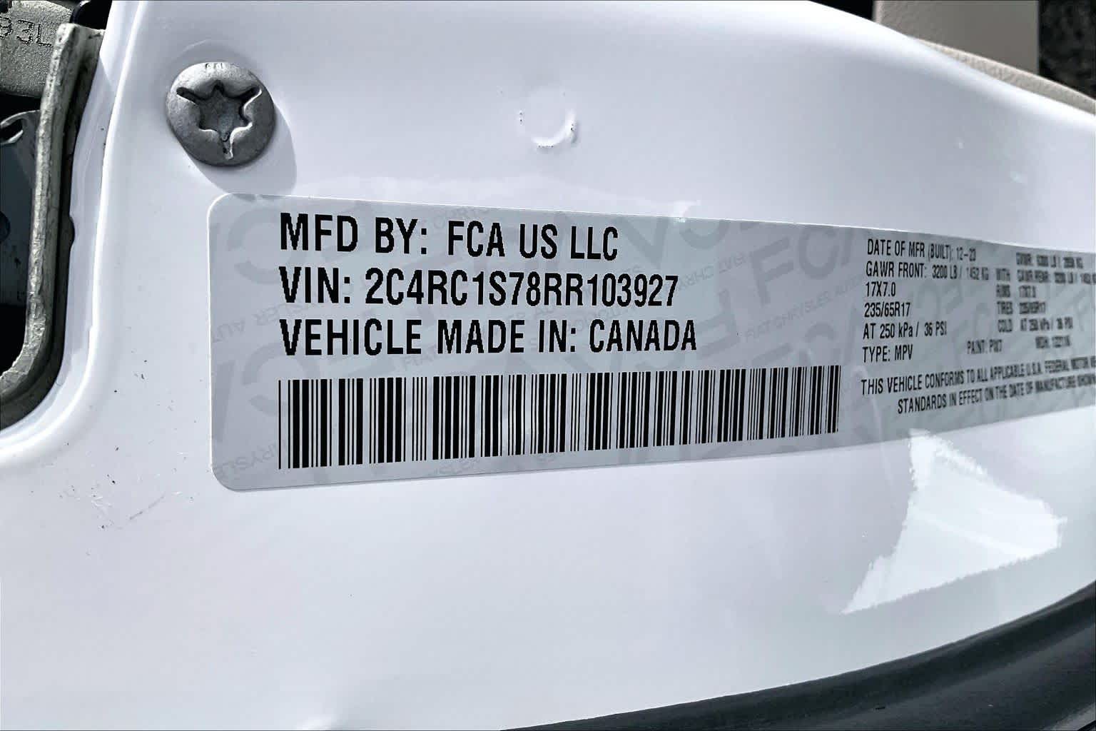 Thumbnail: 2024 Chrysler Pacifica - 20