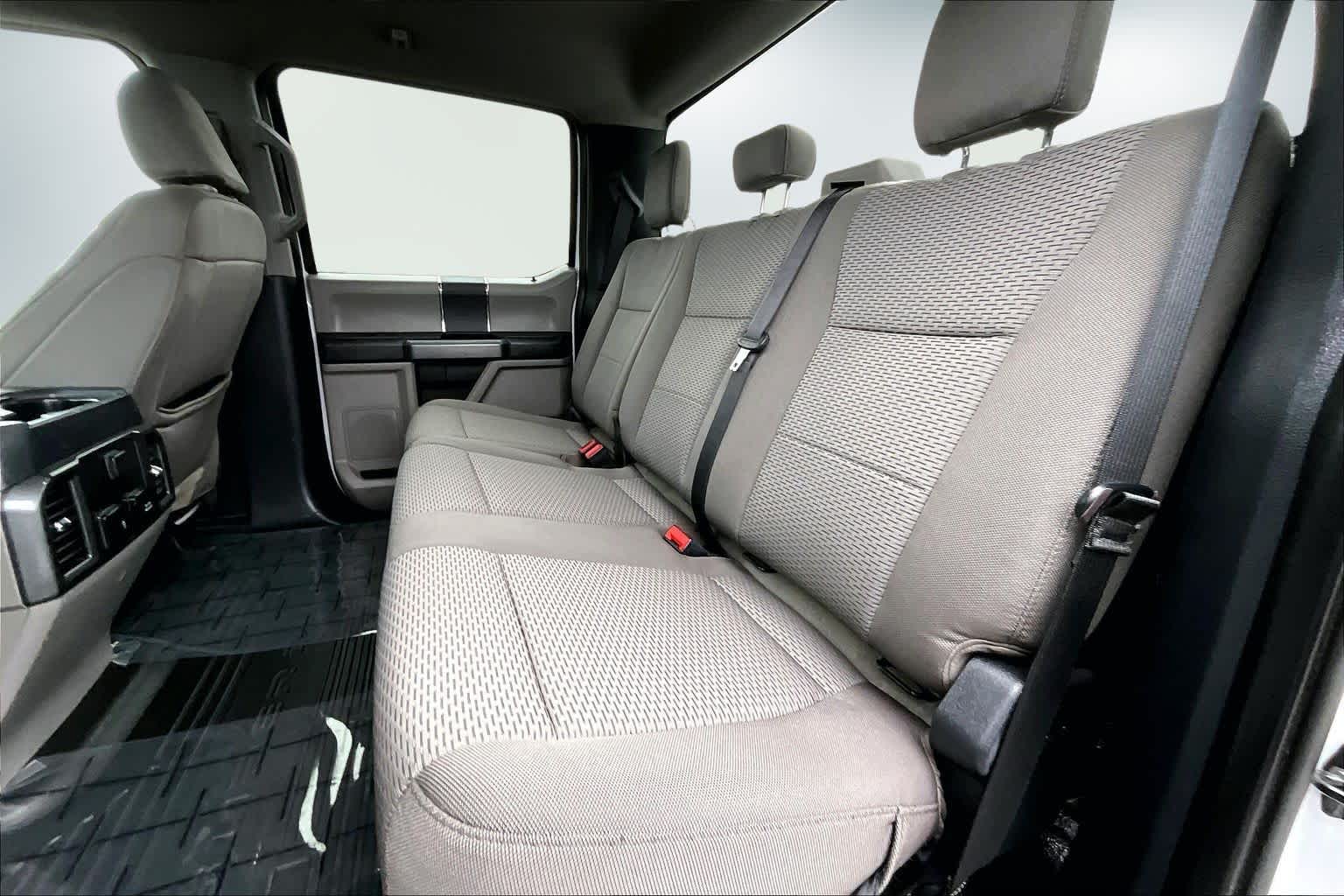 Thumbnail: 2022 Ford F-350 - 29