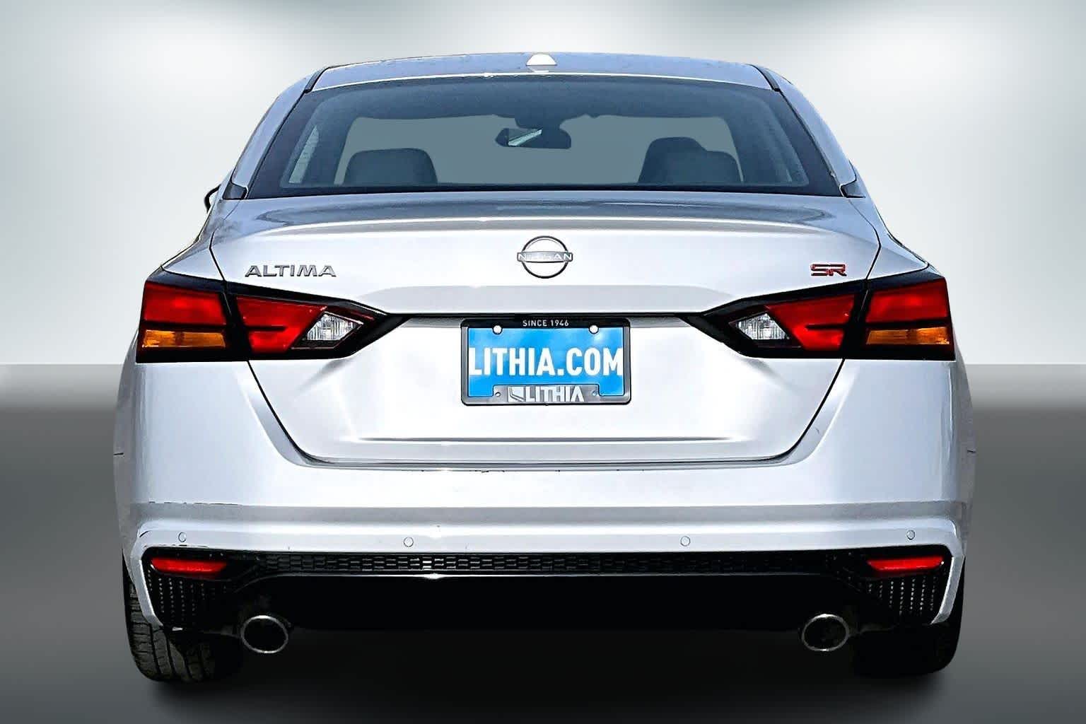 Thumbnail: 2023 Nissan Altima - 5