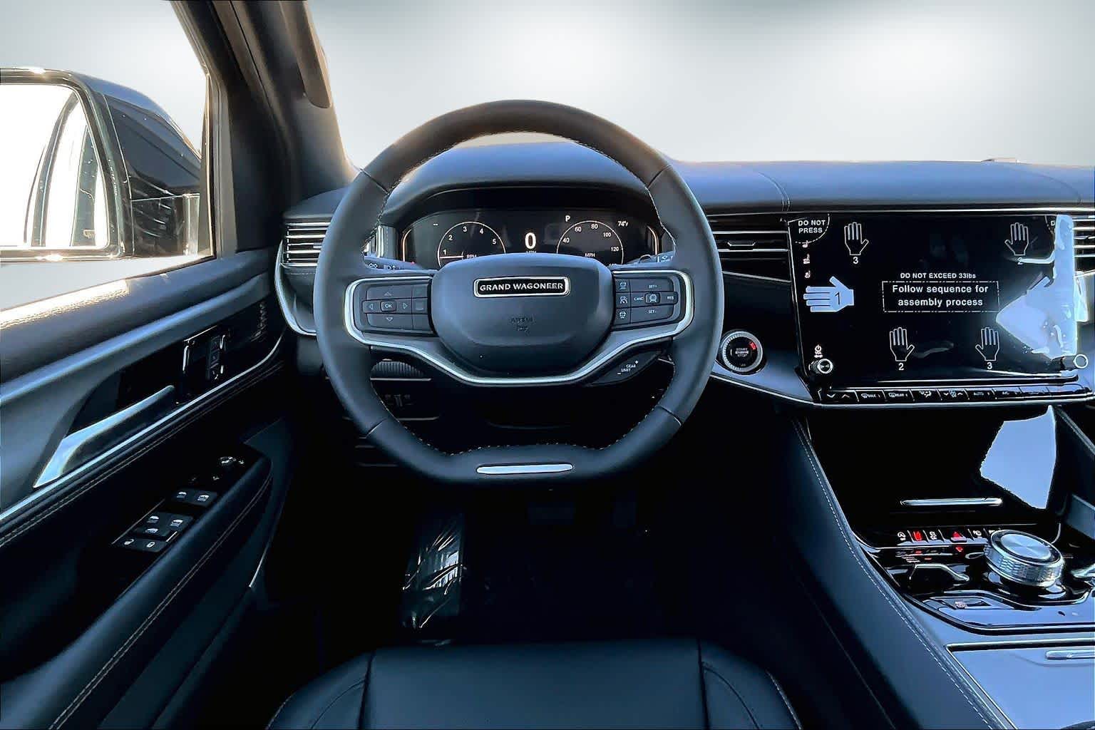 Thumbnail: 2026 Jeep Grand Wagoneer - 15