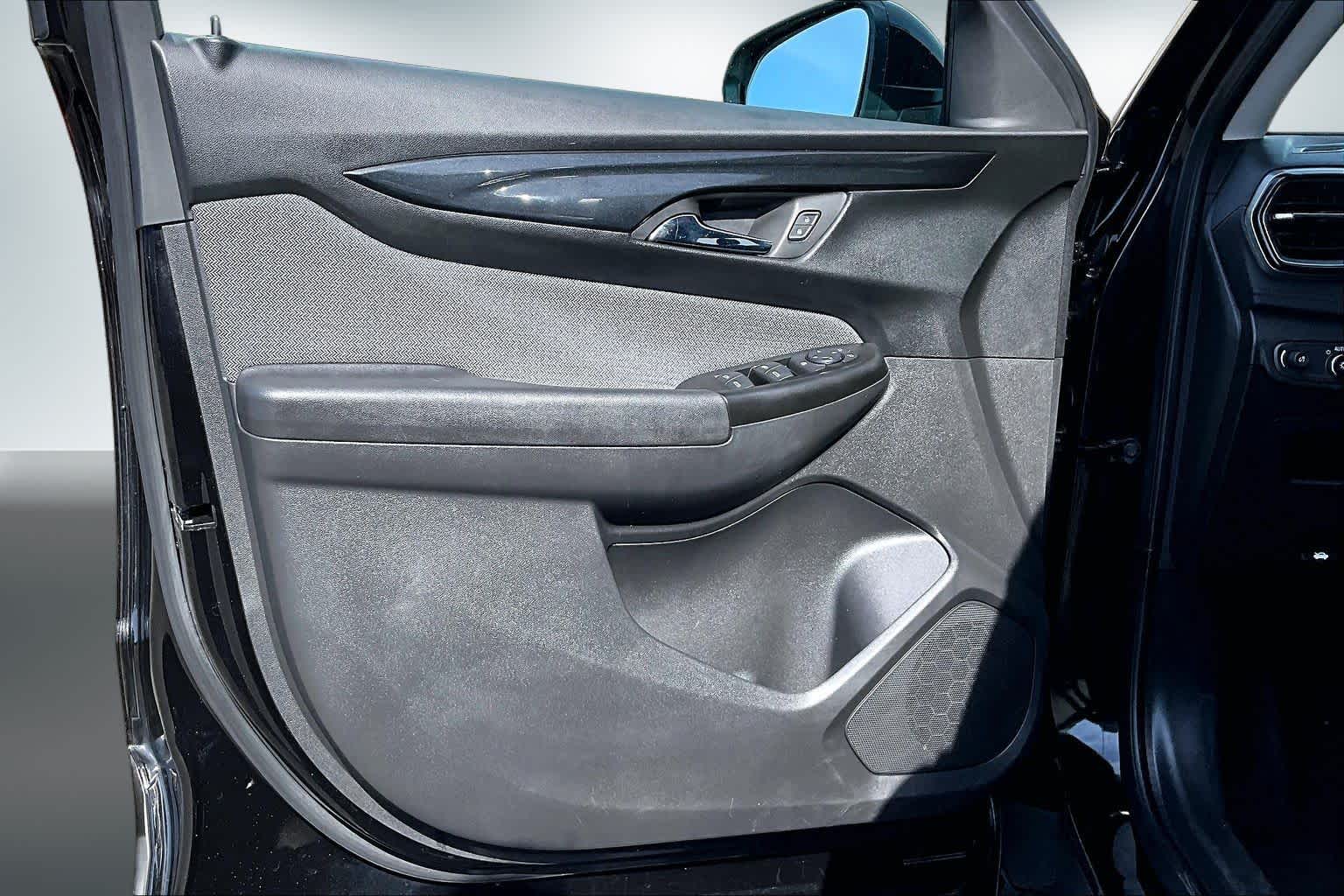 Thumbnail: 2024 Chevrolet TrailBlazer - 24