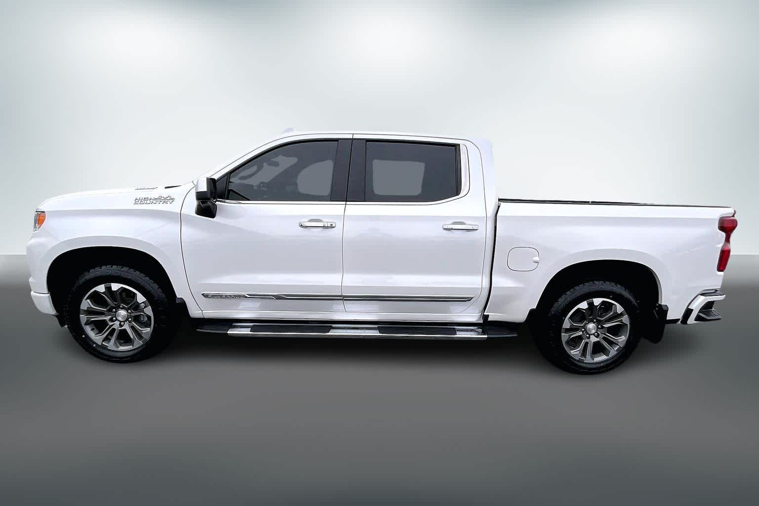 Thumbnail: 2024 Chevrolet Silverado 1500 - 3