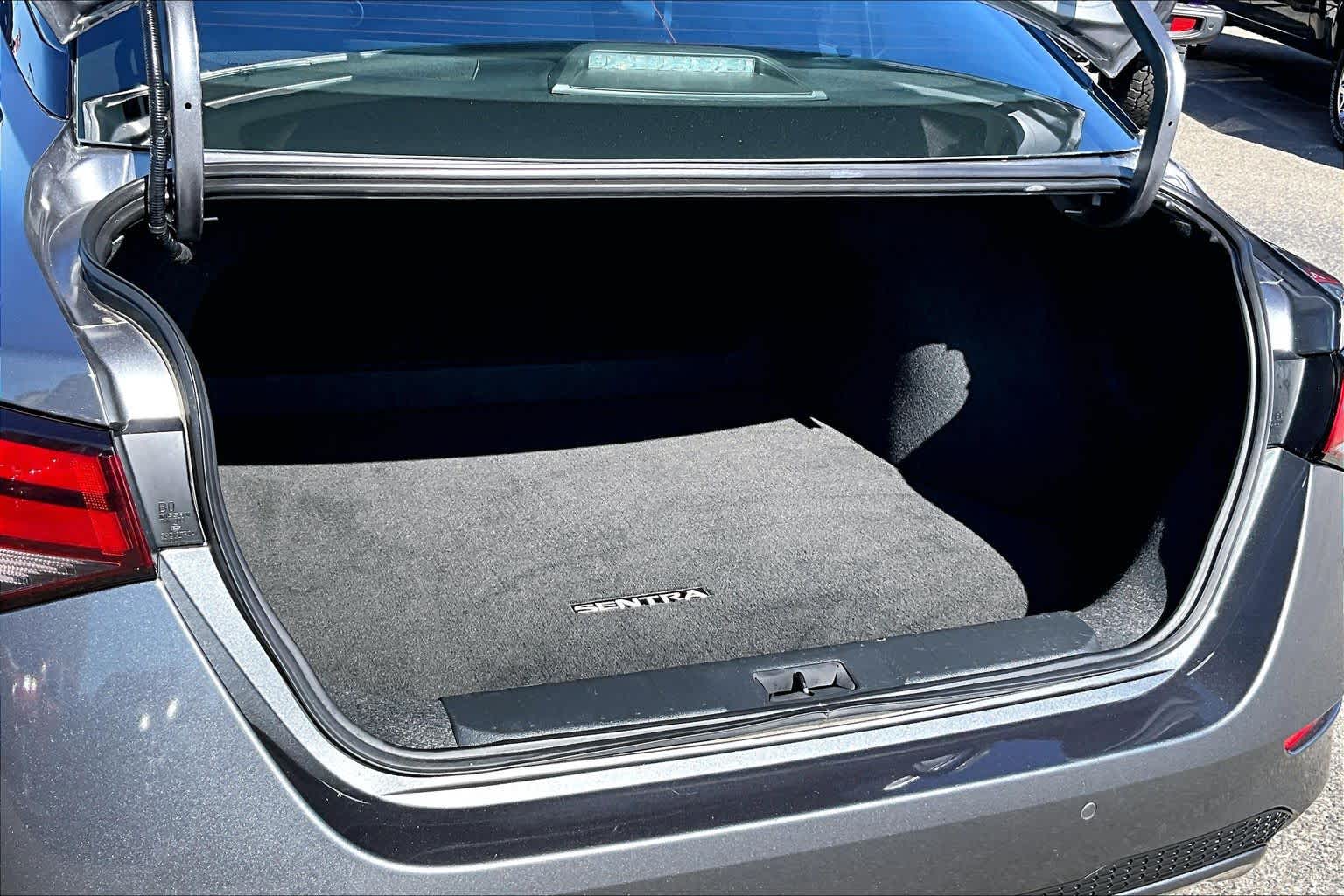 Thumbnail: 2024 Nissan Sentra - 18