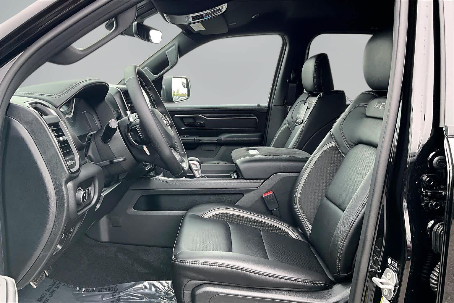 Thumbnail: 2026 RAM 1500 - 10