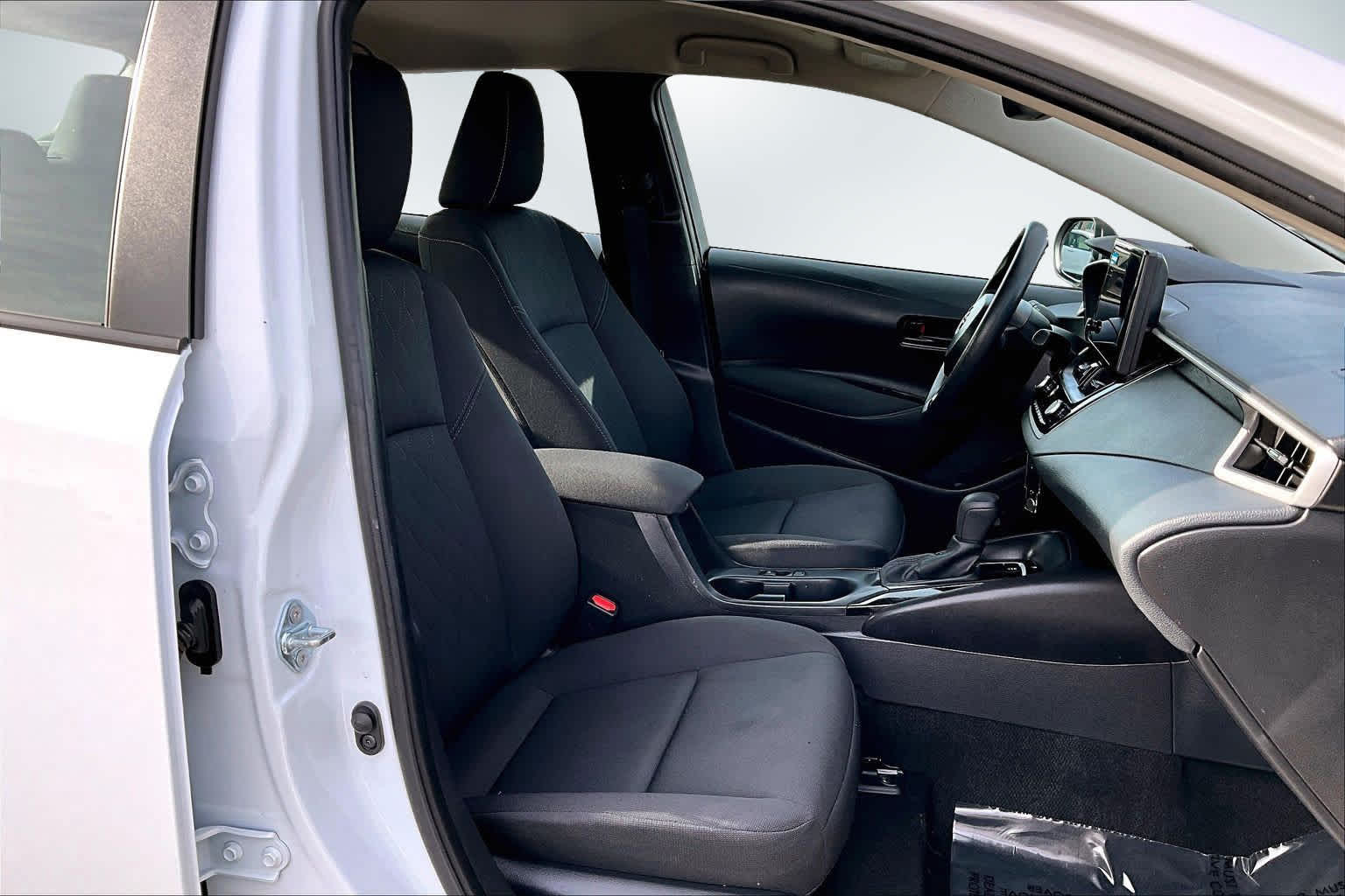 Thumbnail: 2025 Toyota Corolla - 13