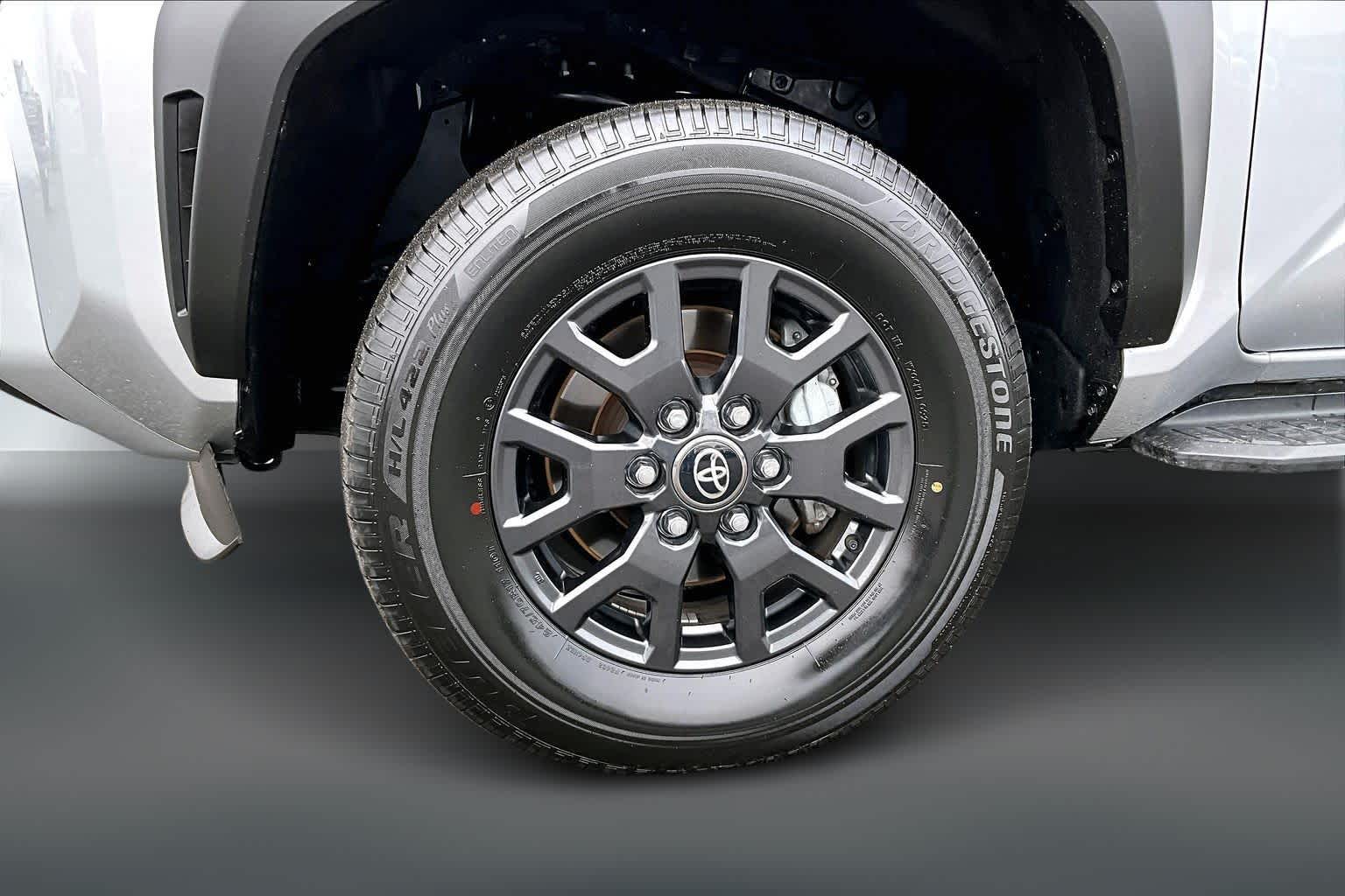 Thumbnail: 2025 Toyota 4Runner - 8