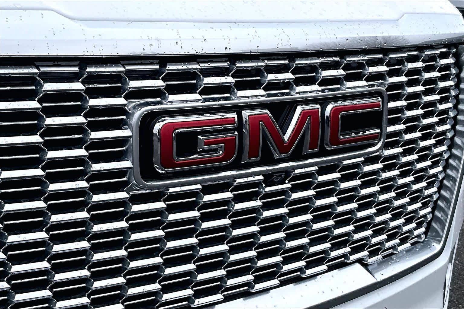 Thumbnail: 2022 GMC Yukon - 34
