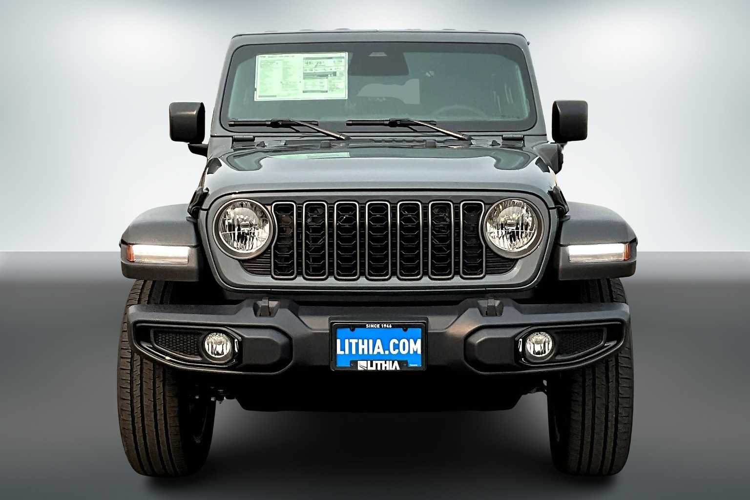 Thumbnail: 2025 Jeep Wrangler - 6