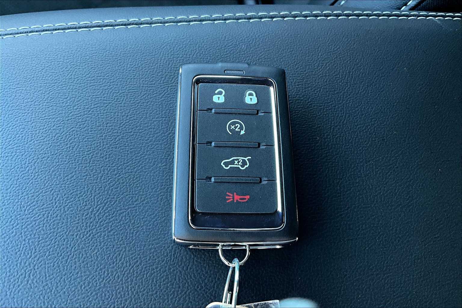 Thumbnail: 2025 Jeep Grand Cherokee - 20