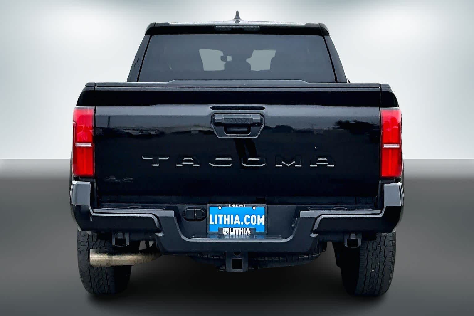 Thumbnail: 2024 Toyota Tacoma - 5