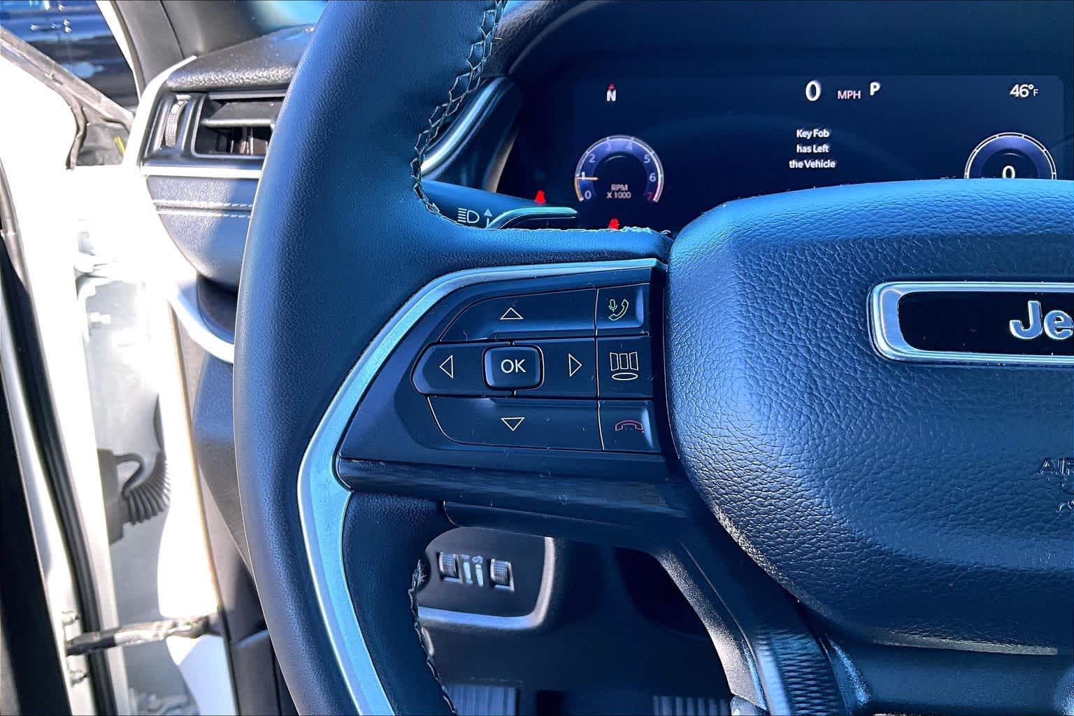 Thumbnail: 2024 Jeep Grand Cherokee L - 24