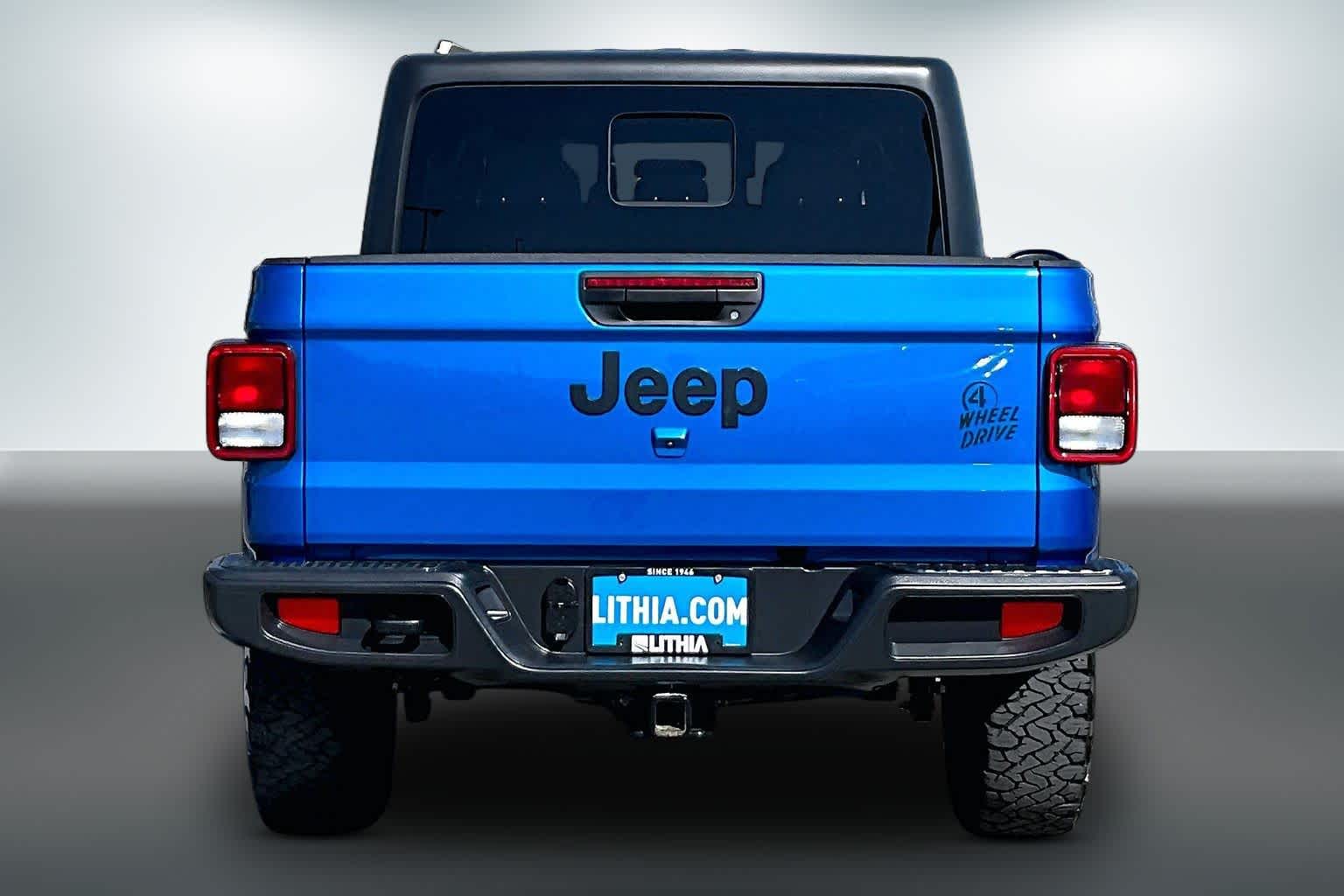 Thumbnail: 2021 Jeep Gladiator - 4