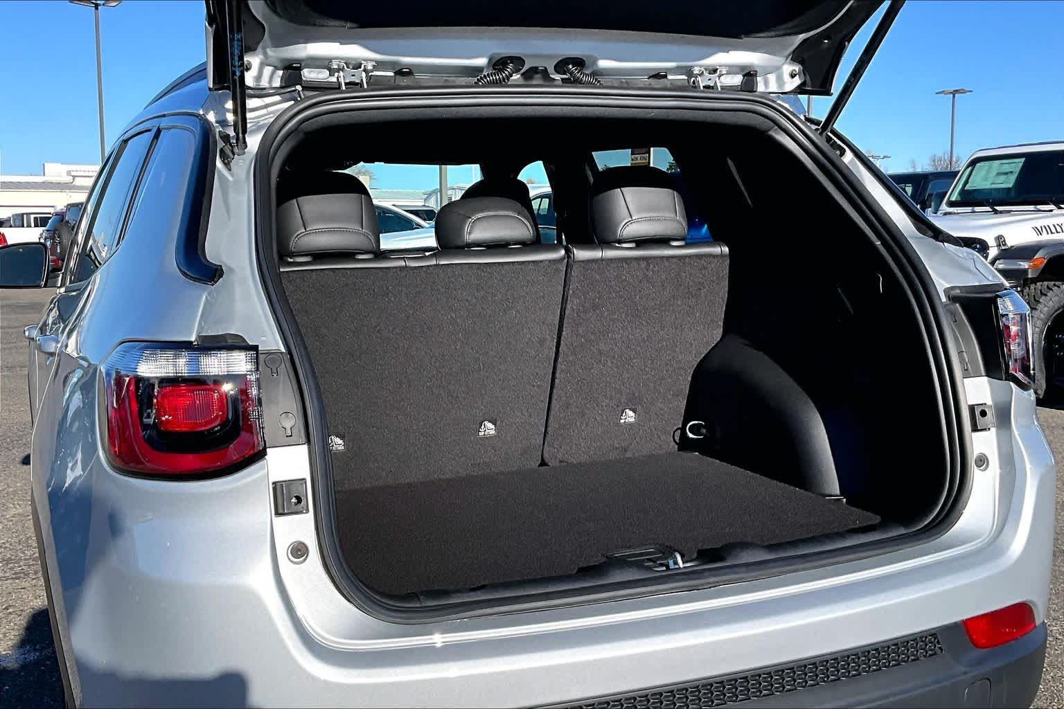 Thumbnail: 2026 Jeep Compass - 18