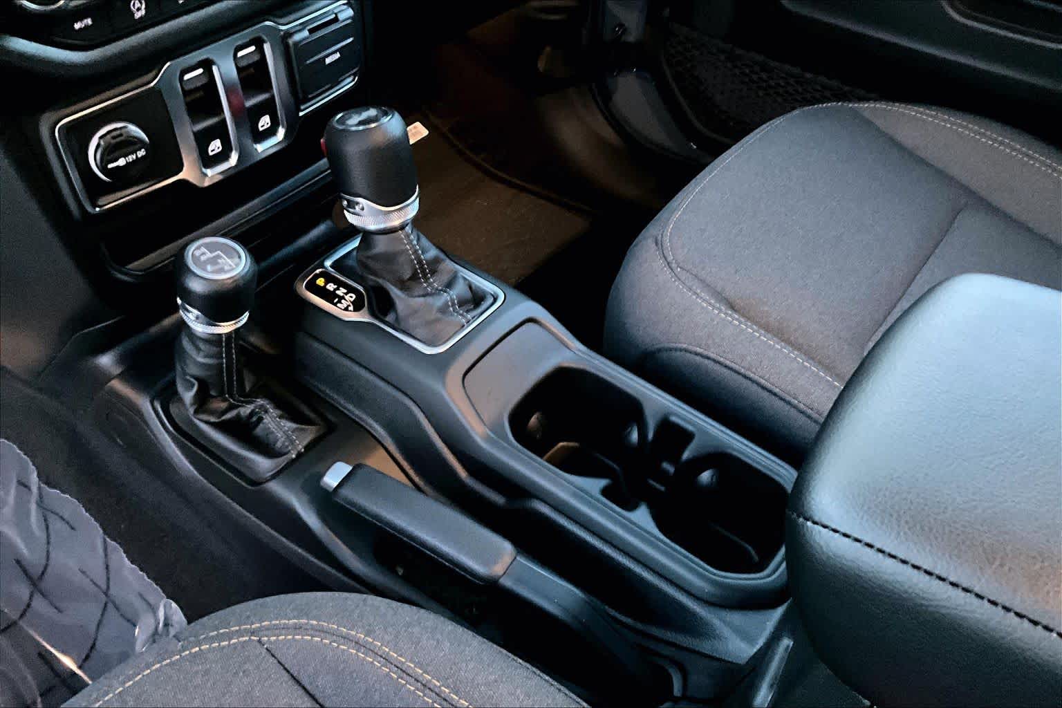 Thumbnail: 2026 Jeep Wrangler - 16