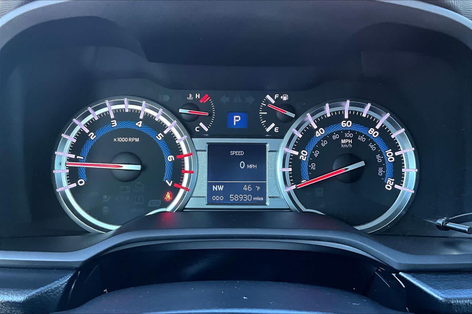 Thumbnail: 2019 Toyota 4Runner - 16