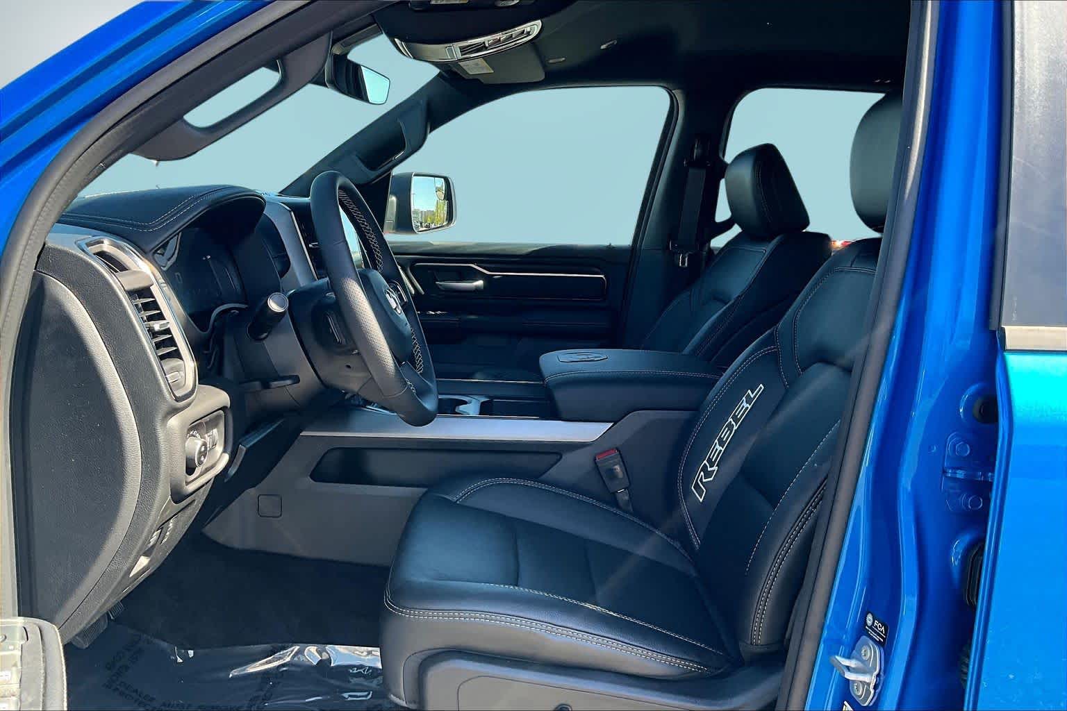 Thumbnail: 2026 RAM 1500 - 9