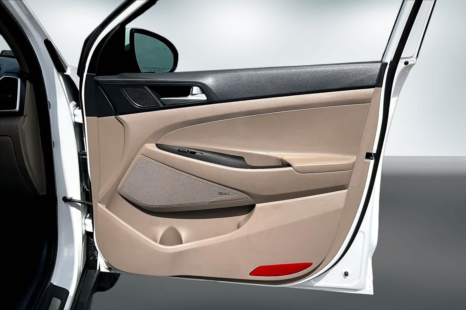 Thumbnail: 2020 Hyundai Tucson - 28