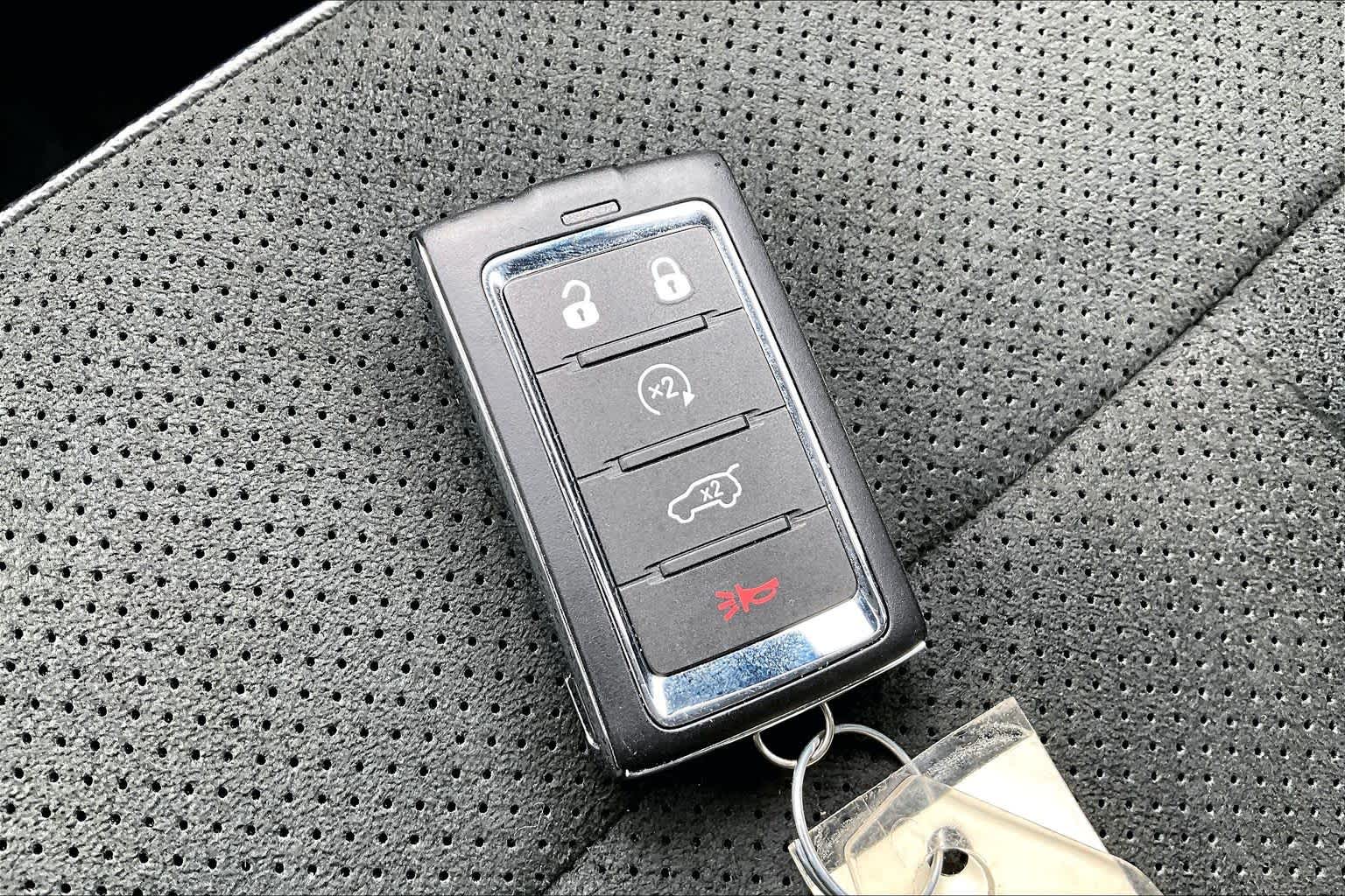 Thumbnail: 2025 Jeep Grand Cherokee - 19