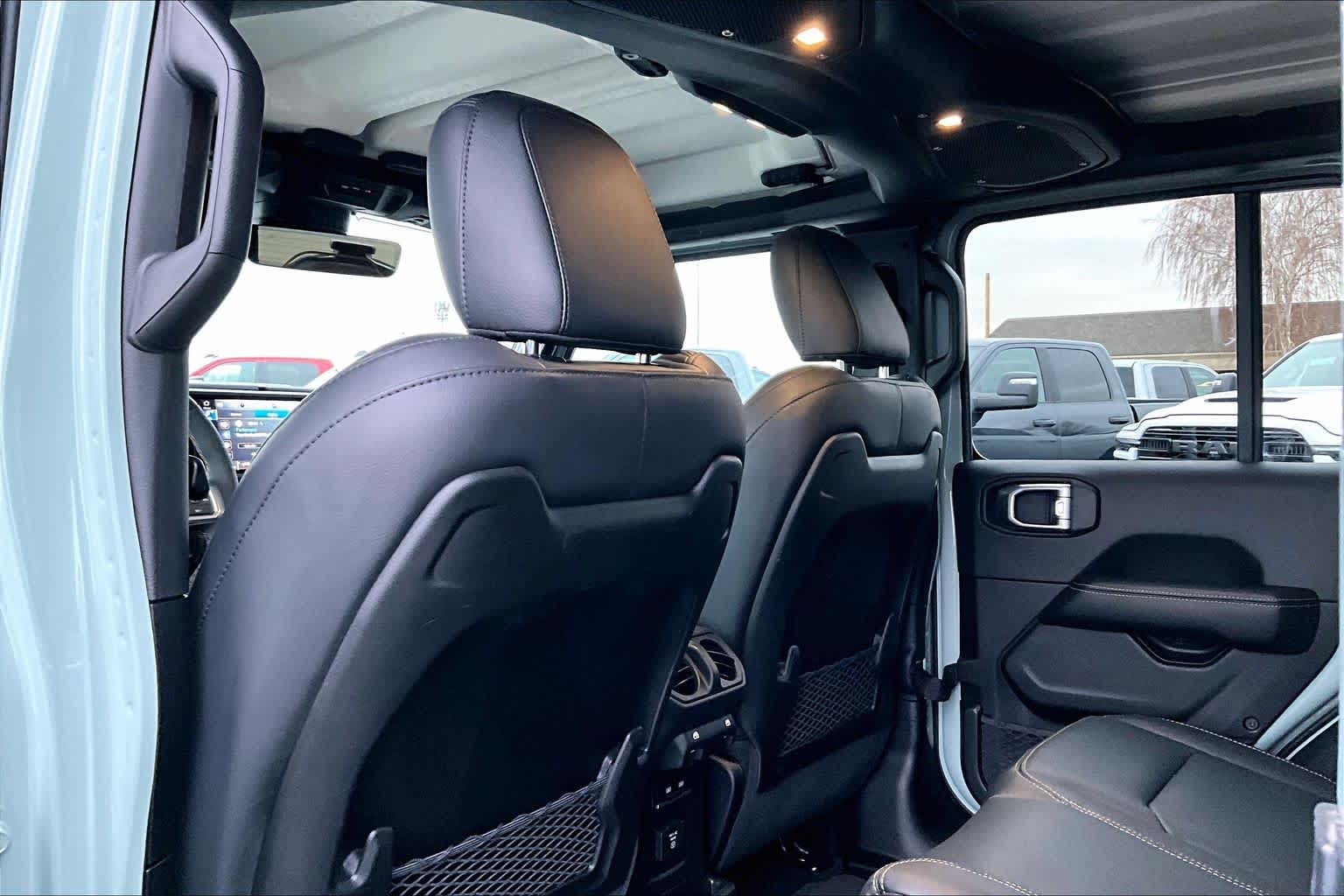 Thumbnail: 2024 Jeep Wrangler - 12