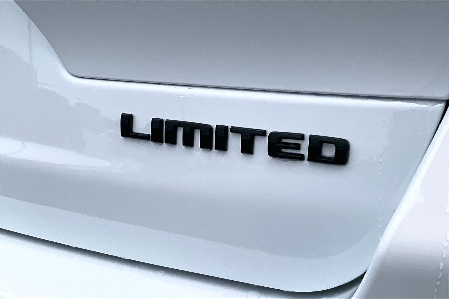 Thumbnail: 2025 Jeep Grand Cherokee - 7