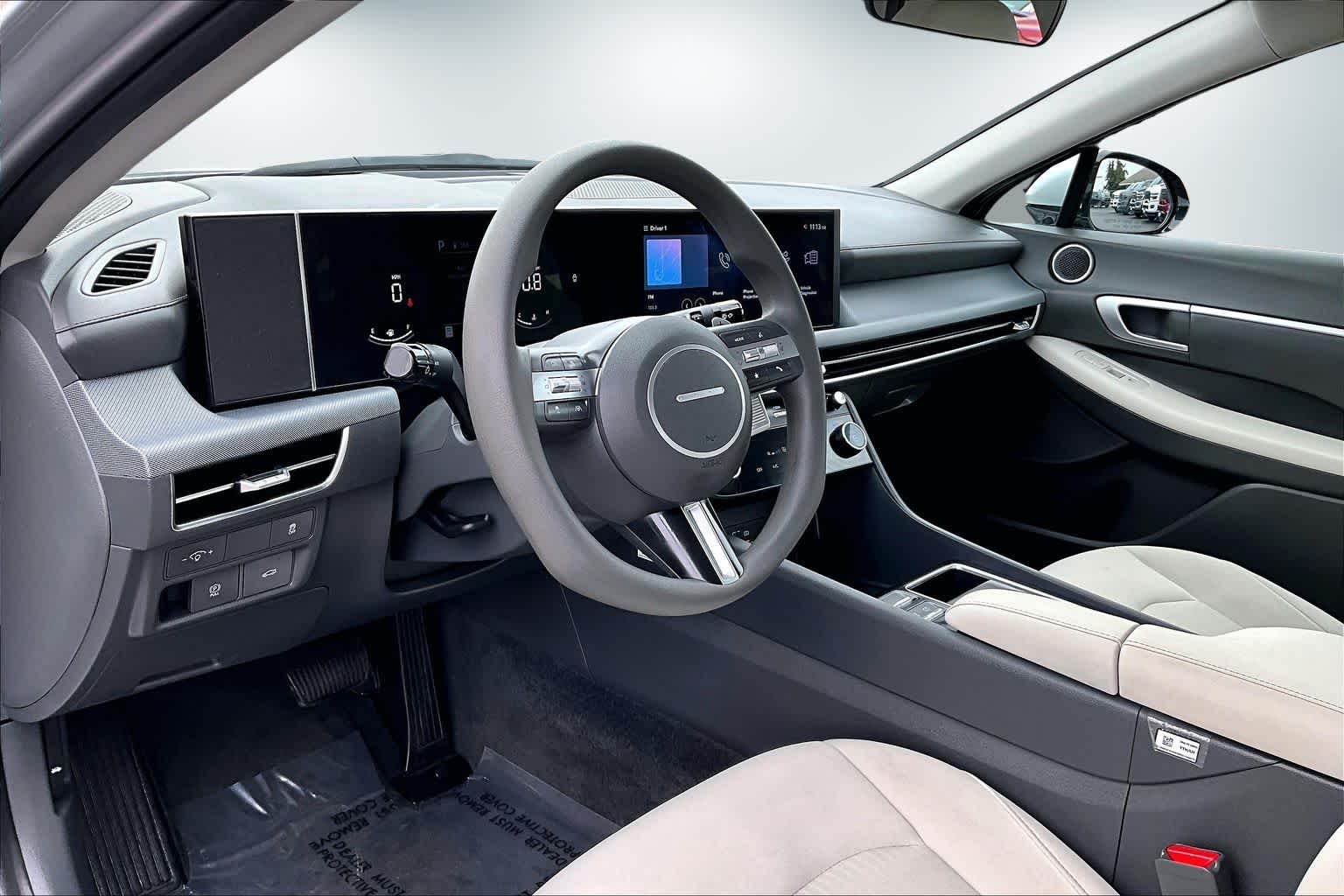 Thumbnail: 2025 Hyundai Sonata - 2