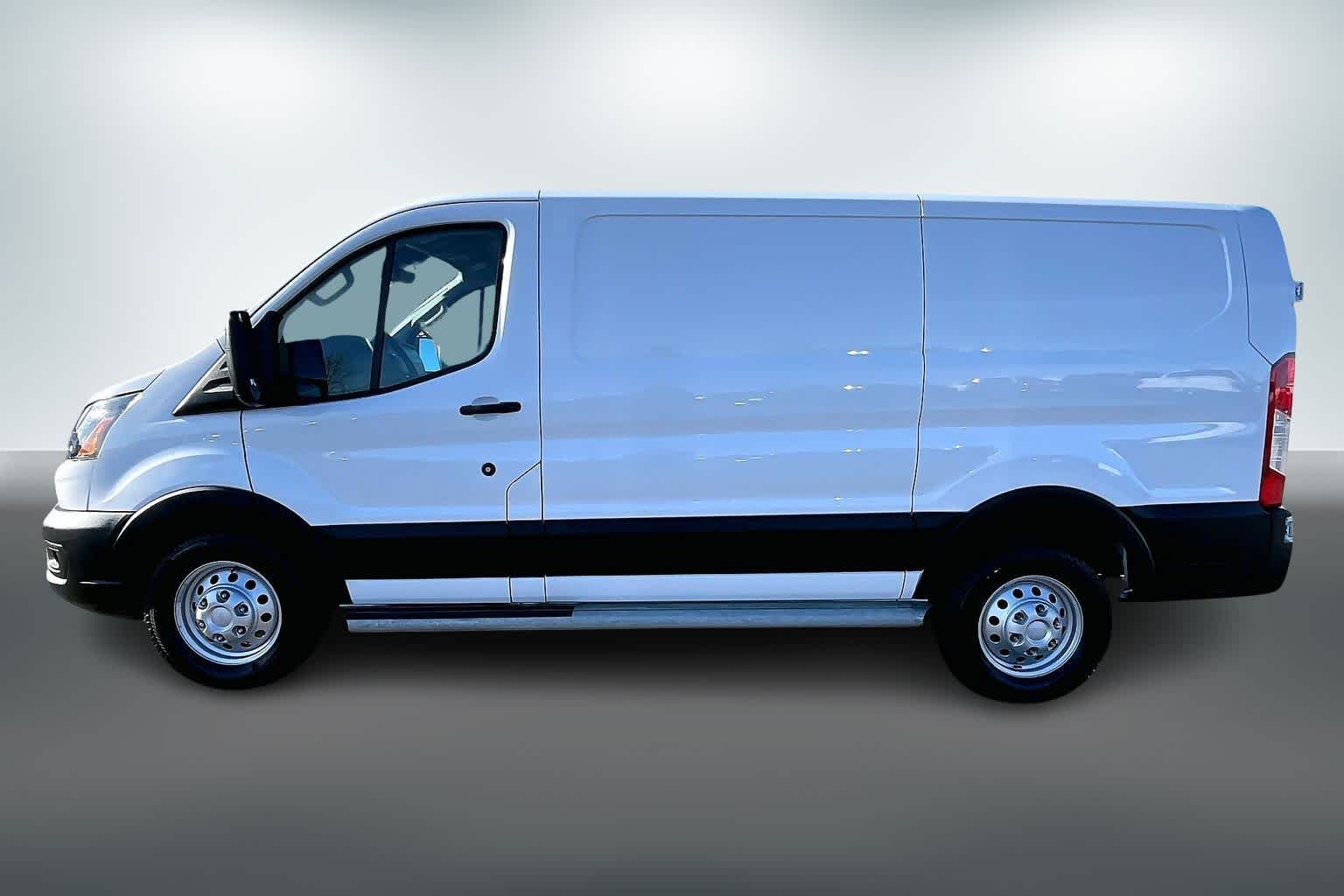 Thumbnail: 2024 Ford Transit Series - 3