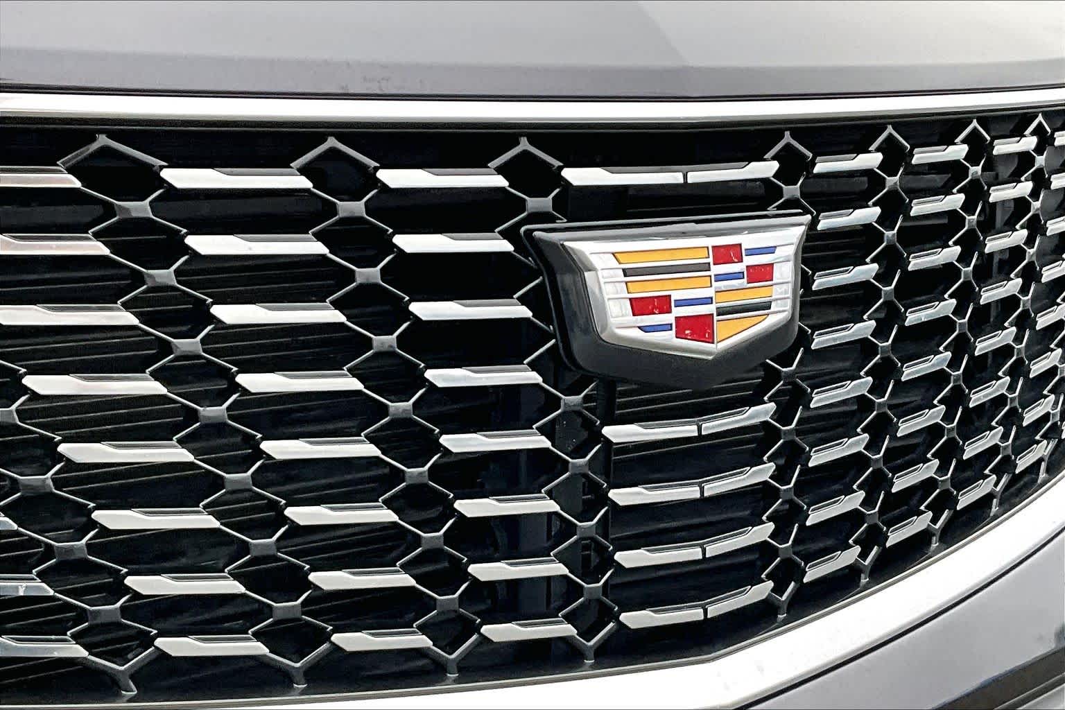 Thumbnail: 2023 Cadillac XT4 - 33