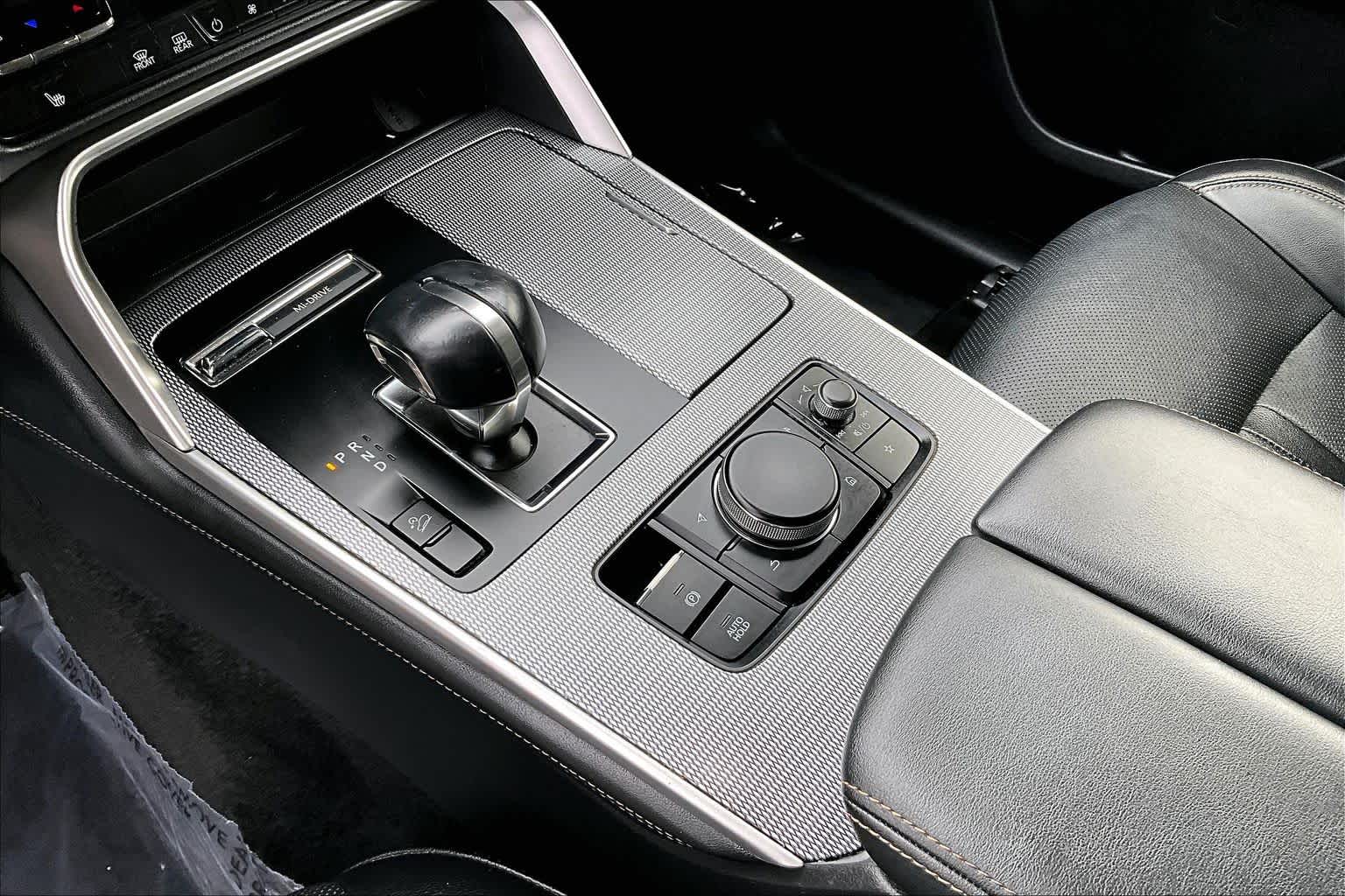 Thumbnail: 2024 Mazda CX-90 - 16