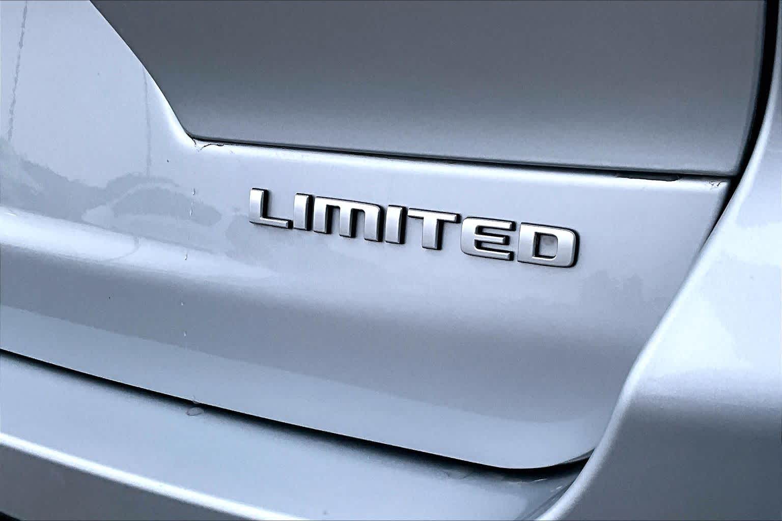 Thumbnail: 2024 Jeep Grand Cherokee L - 7