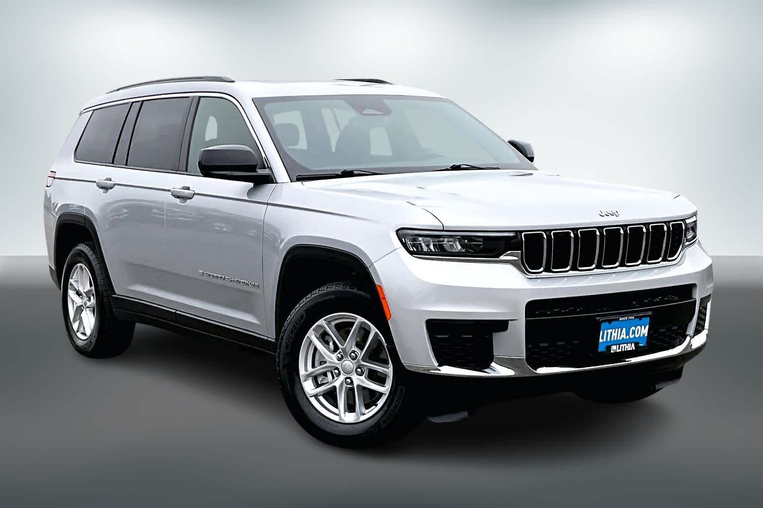 Thumbnail: 2024 Jeep Grand Cherokee L - 21