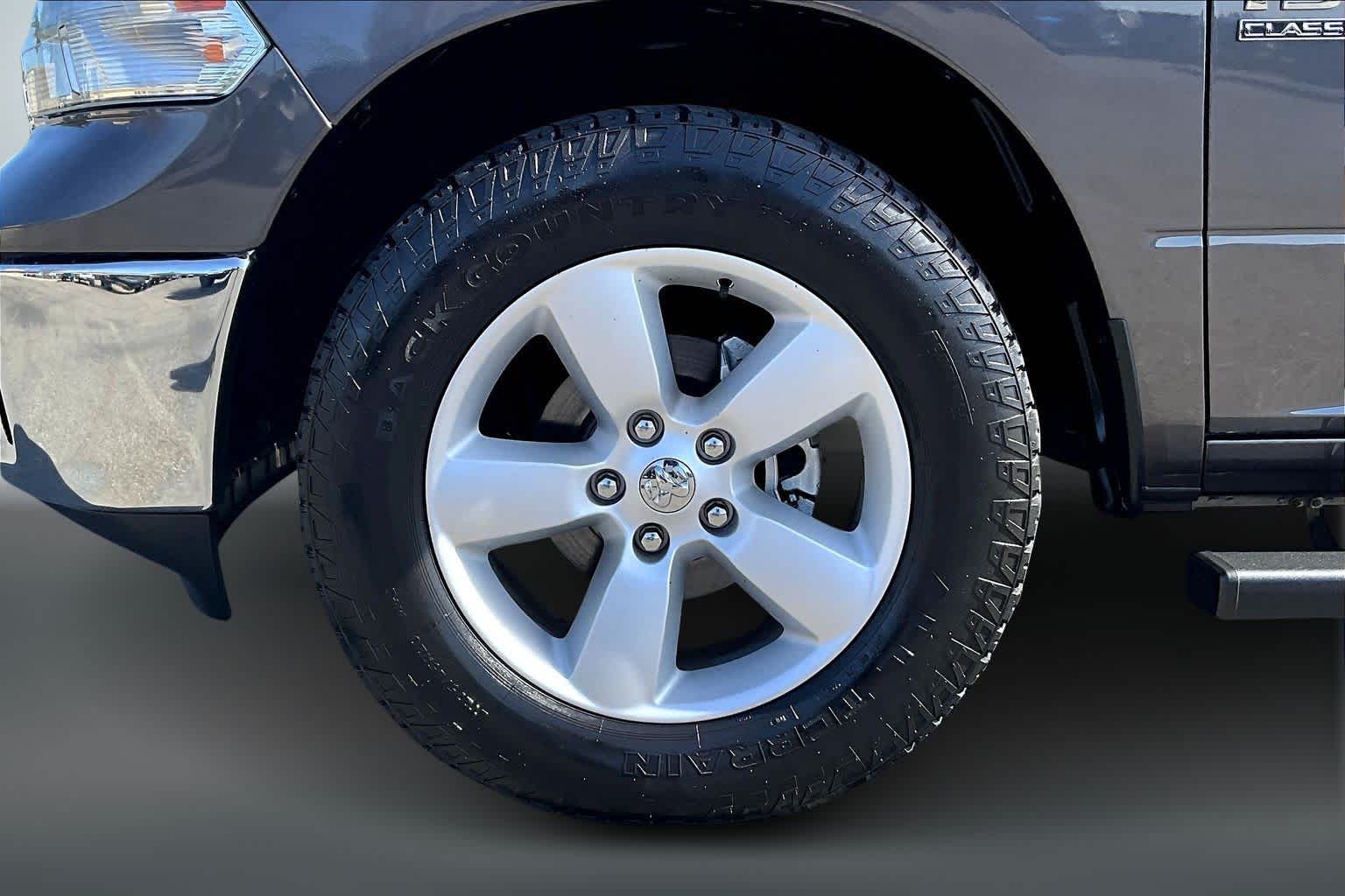 Thumbnail: 2021 RAM 1500 Classic - 8