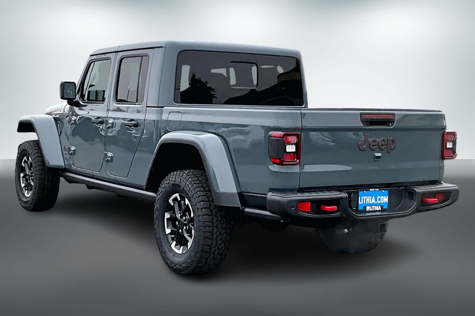 Thumbnail: 2026 Jeep Gladiator - 4