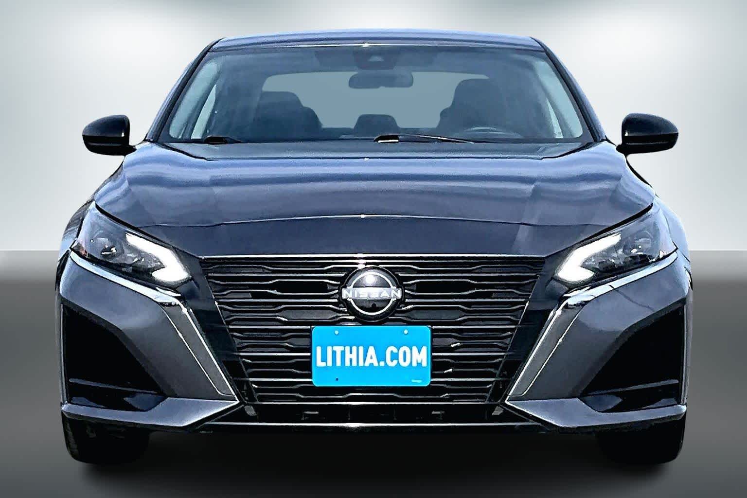 Thumbnail: 2024 Nissan Altima - 6