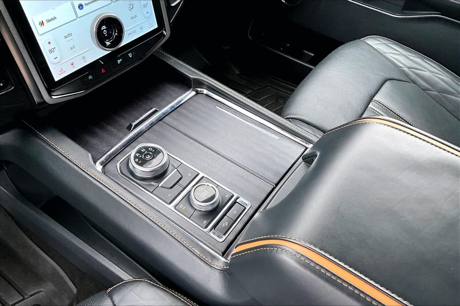 Thumbnail: 2022 Ford Expedition MAX - 16