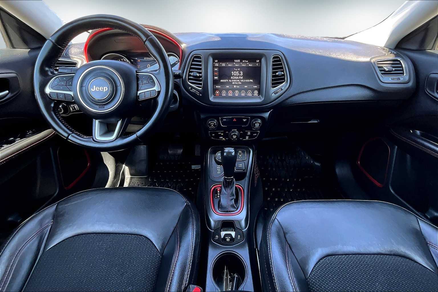 Thumbnail: 2020 Jeep Compass - 10