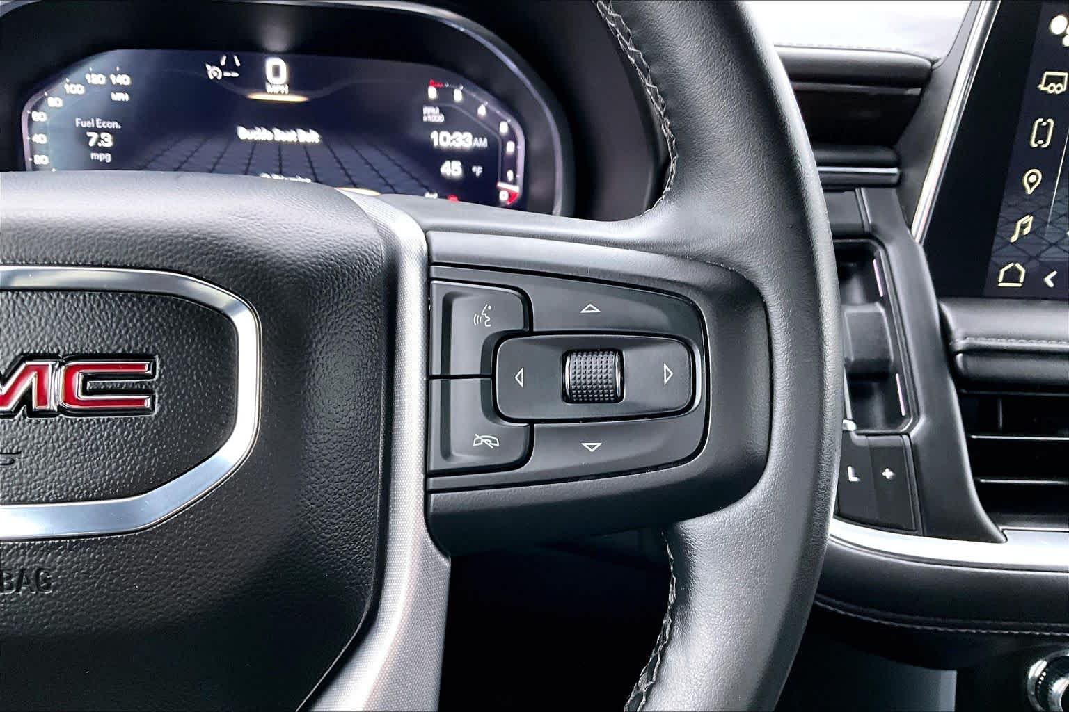 Thumbnail: 2023 GMC Yukon - 25