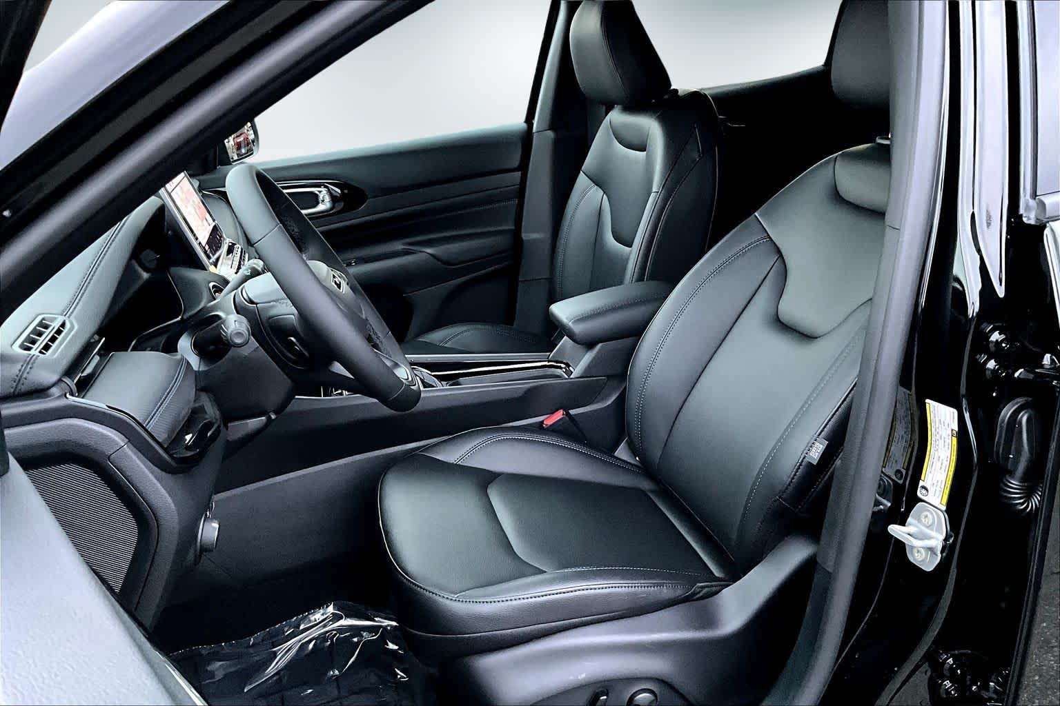 Thumbnail: 2026 Jeep Compass - 11