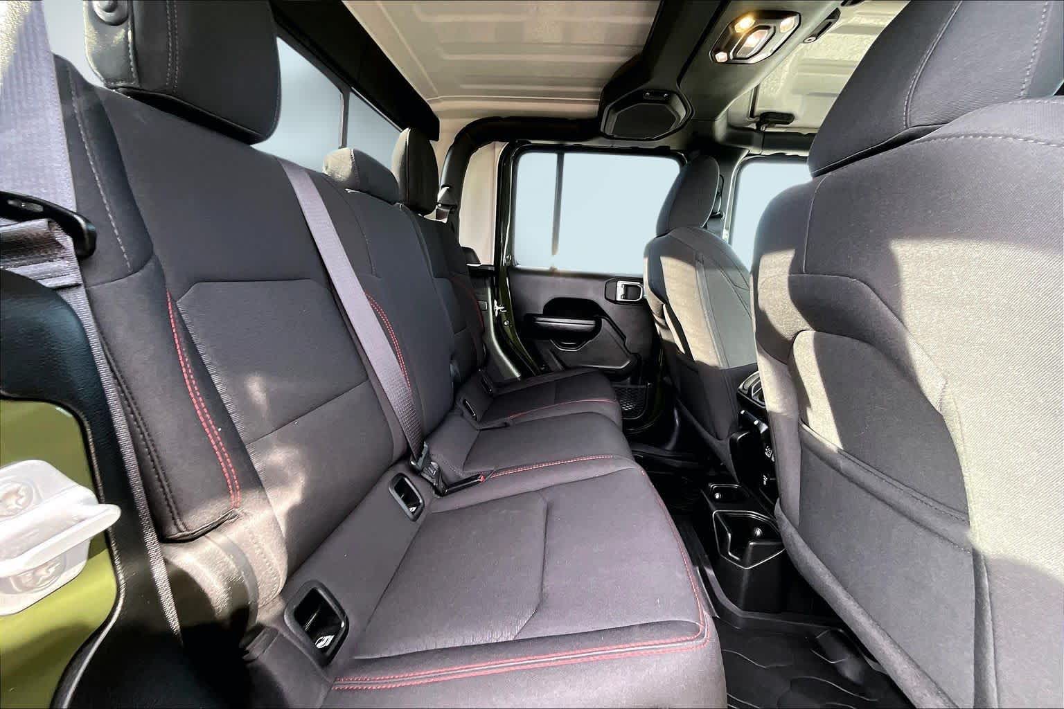 Thumbnail: 2023 Jeep Gladiator - 29