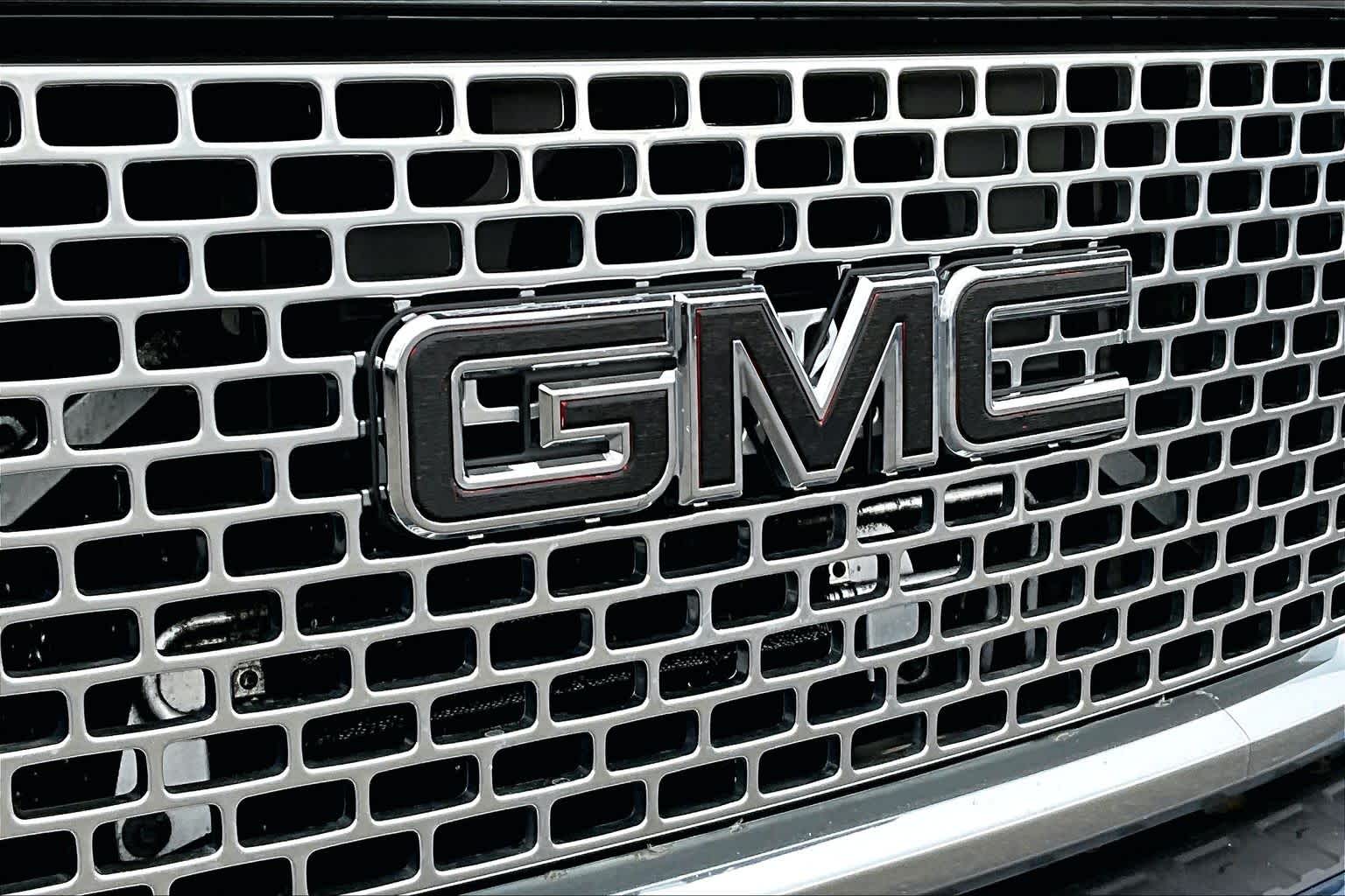 Thumbnail: 2015 GMC Sierra 2500 - 33