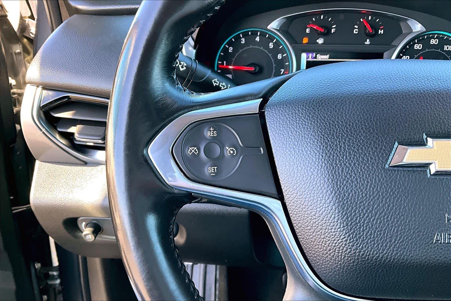 Thumbnail: 2019 Chevrolet Traverse - 24