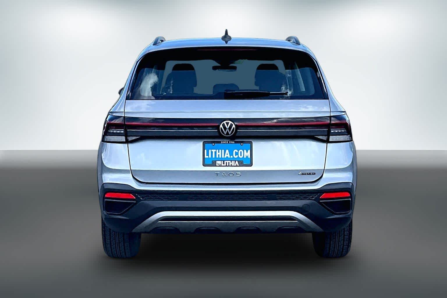 Thumbnail: 2025 Volkswagen Taos - 5