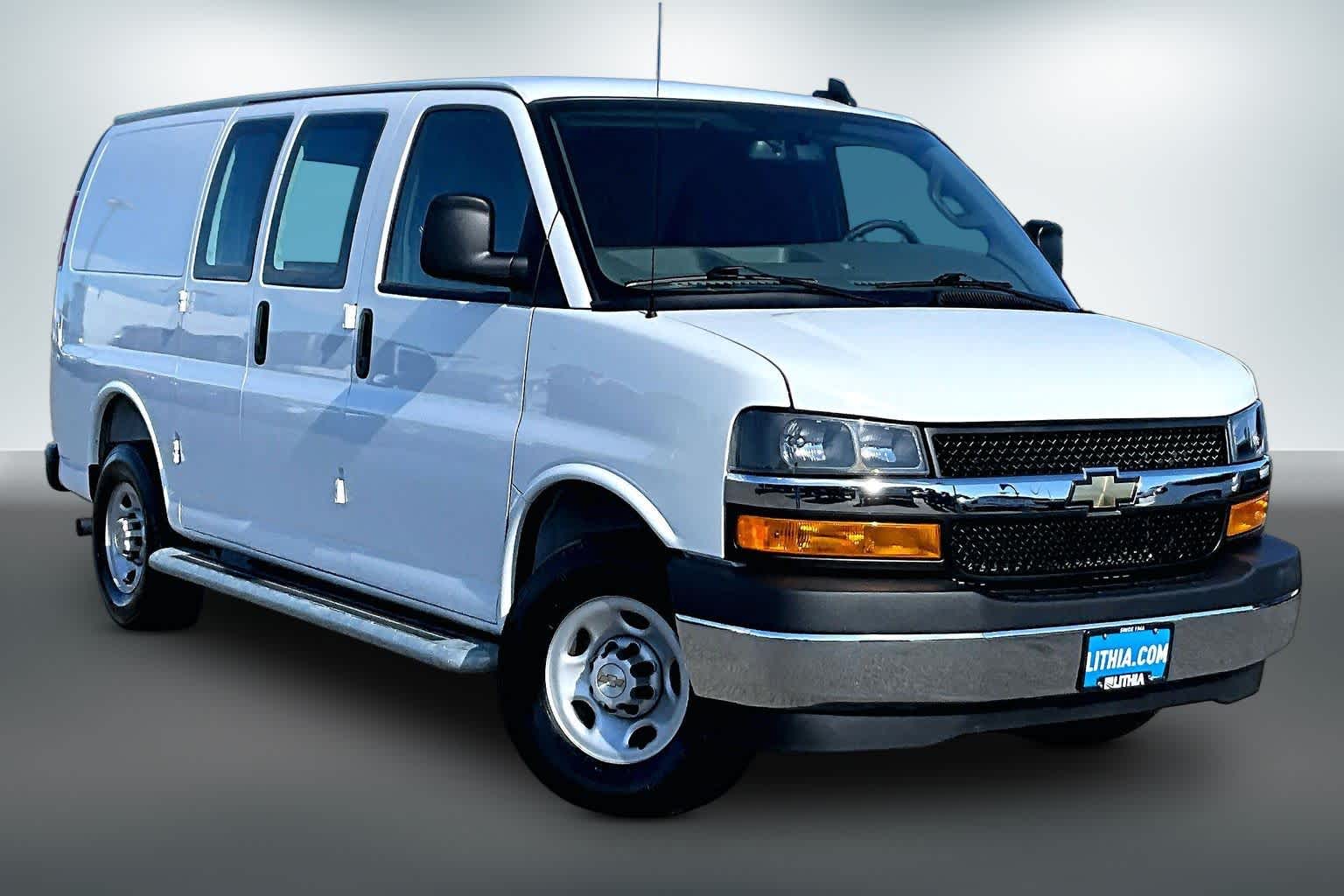 Thumbnail: 2025 Chevrolet Express - 16