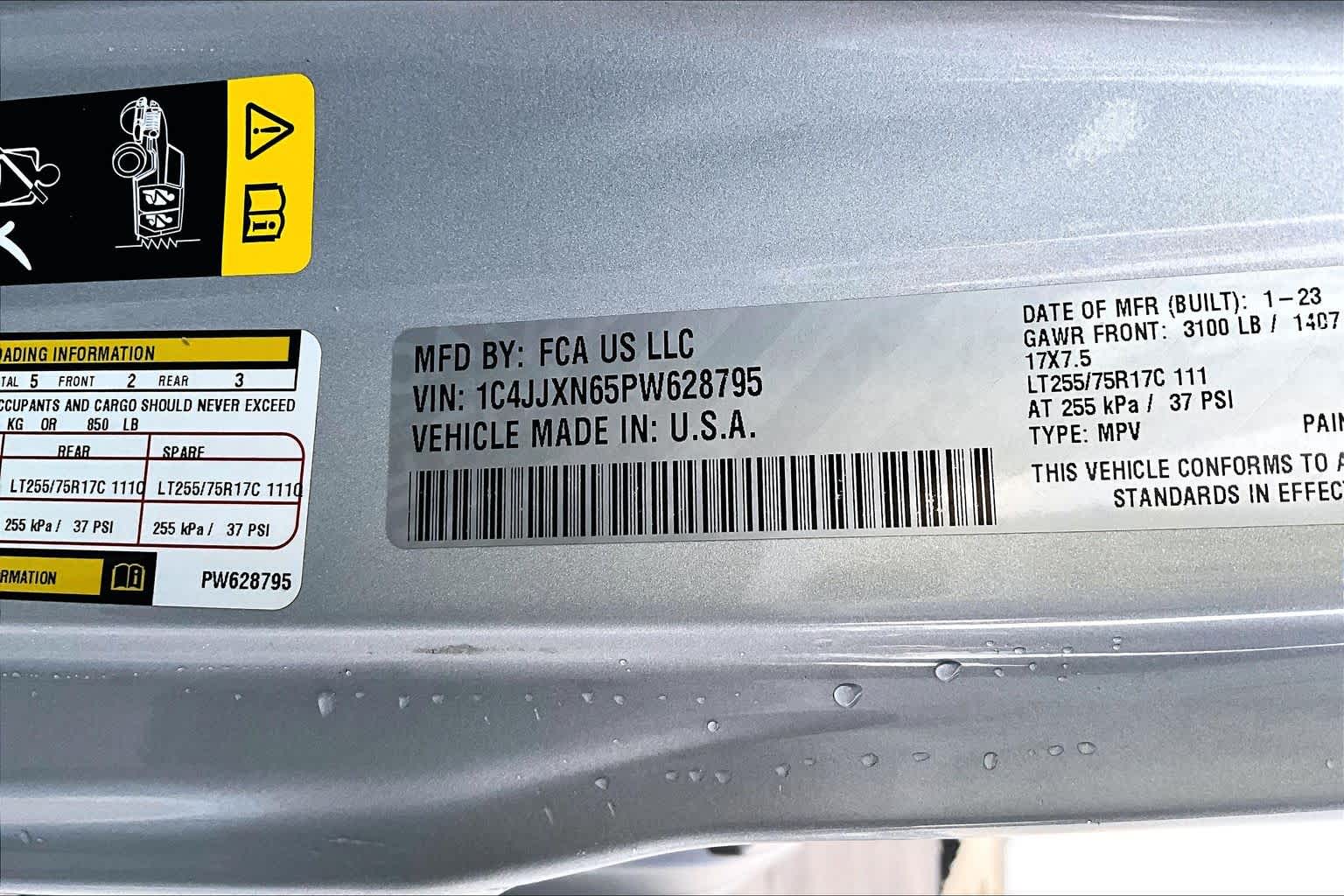 Thumbnail: 2023 Jeep Wrangler - 20