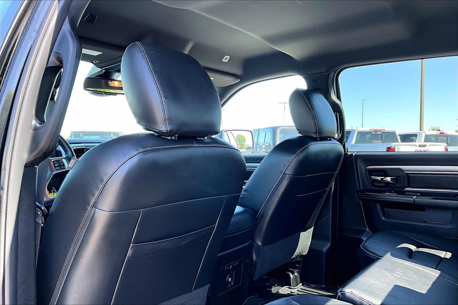 Thumbnail: 2024 RAM 1500 Classic - 11