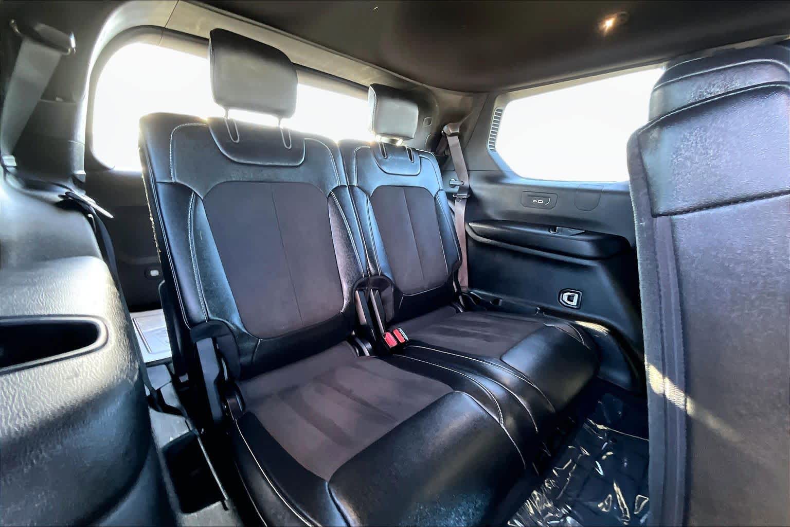 Thumbnail: 2024 Jeep Grand Cherokee L - 31