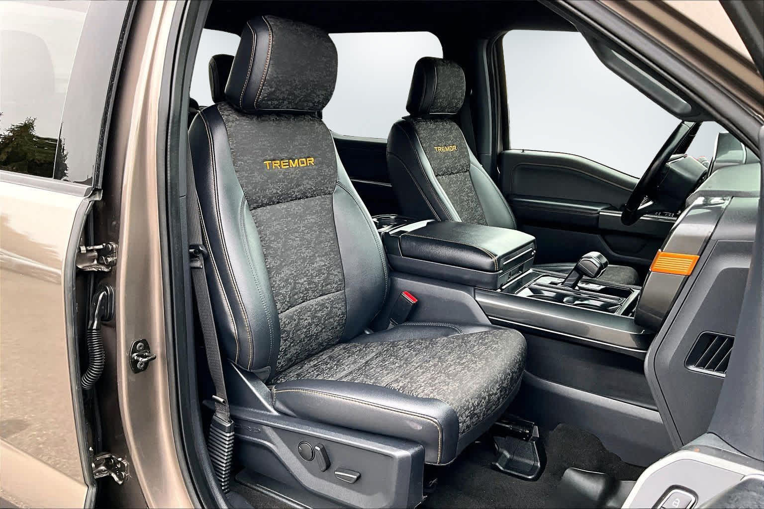 Thumbnail: 2022 Ford F-150 - 13