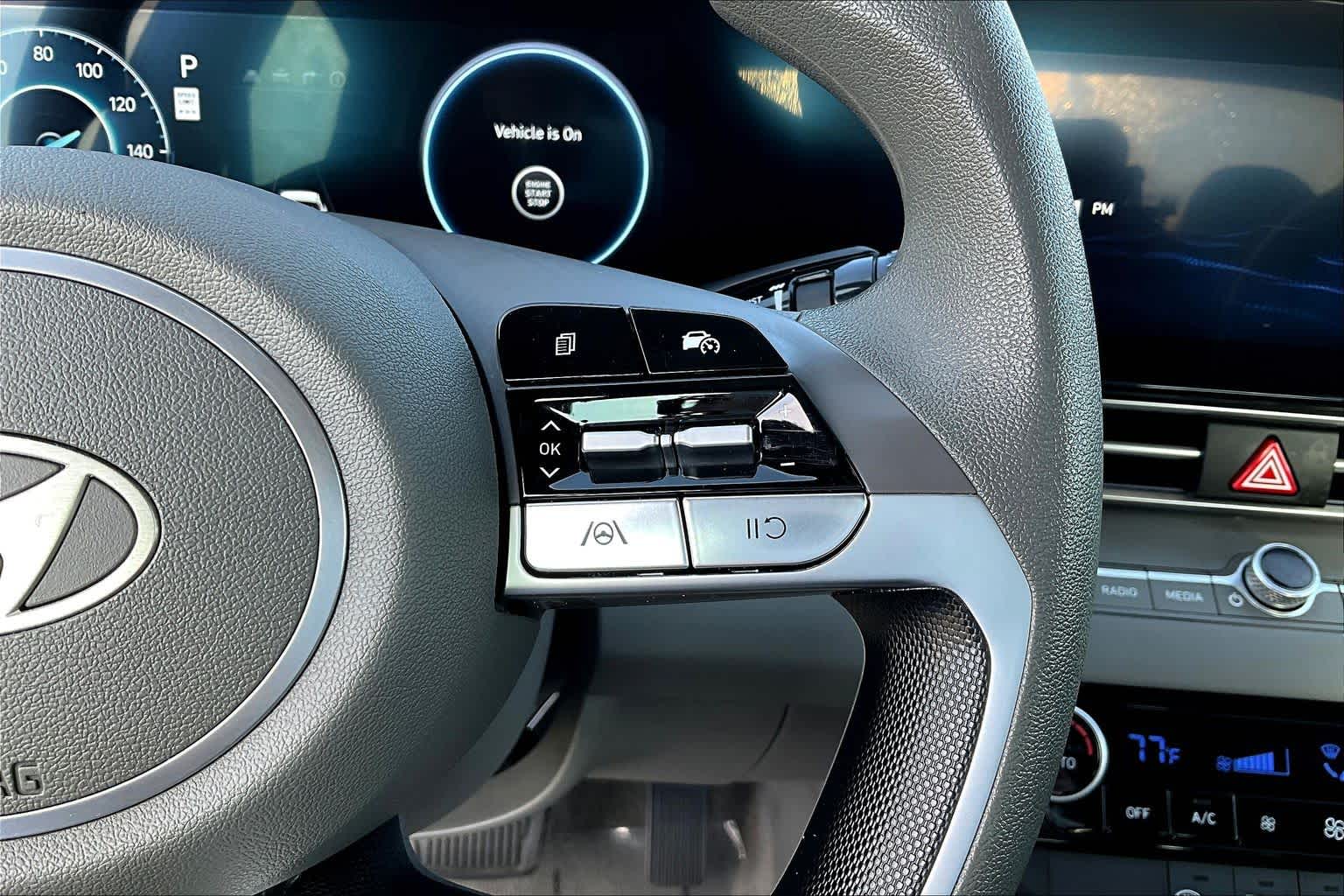 Thumbnail: 2024 Hyundai Elantra - 25