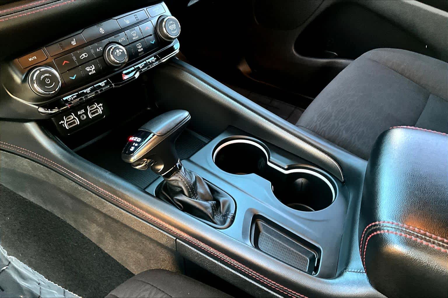 Thumbnail: 2024 Dodge Durango - 16