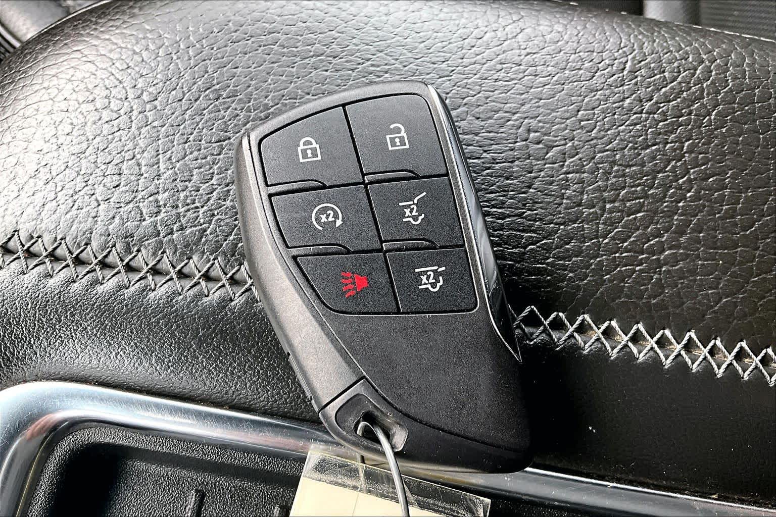 Thumbnail: 2022 GMC Yukon - 19