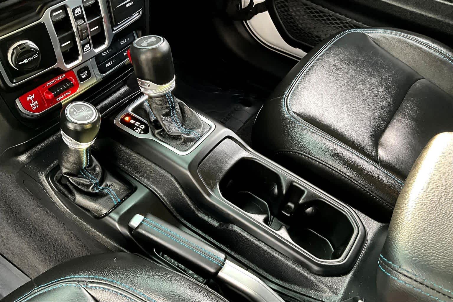 Thumbnail: 2021 Jeep Wrangler - 16